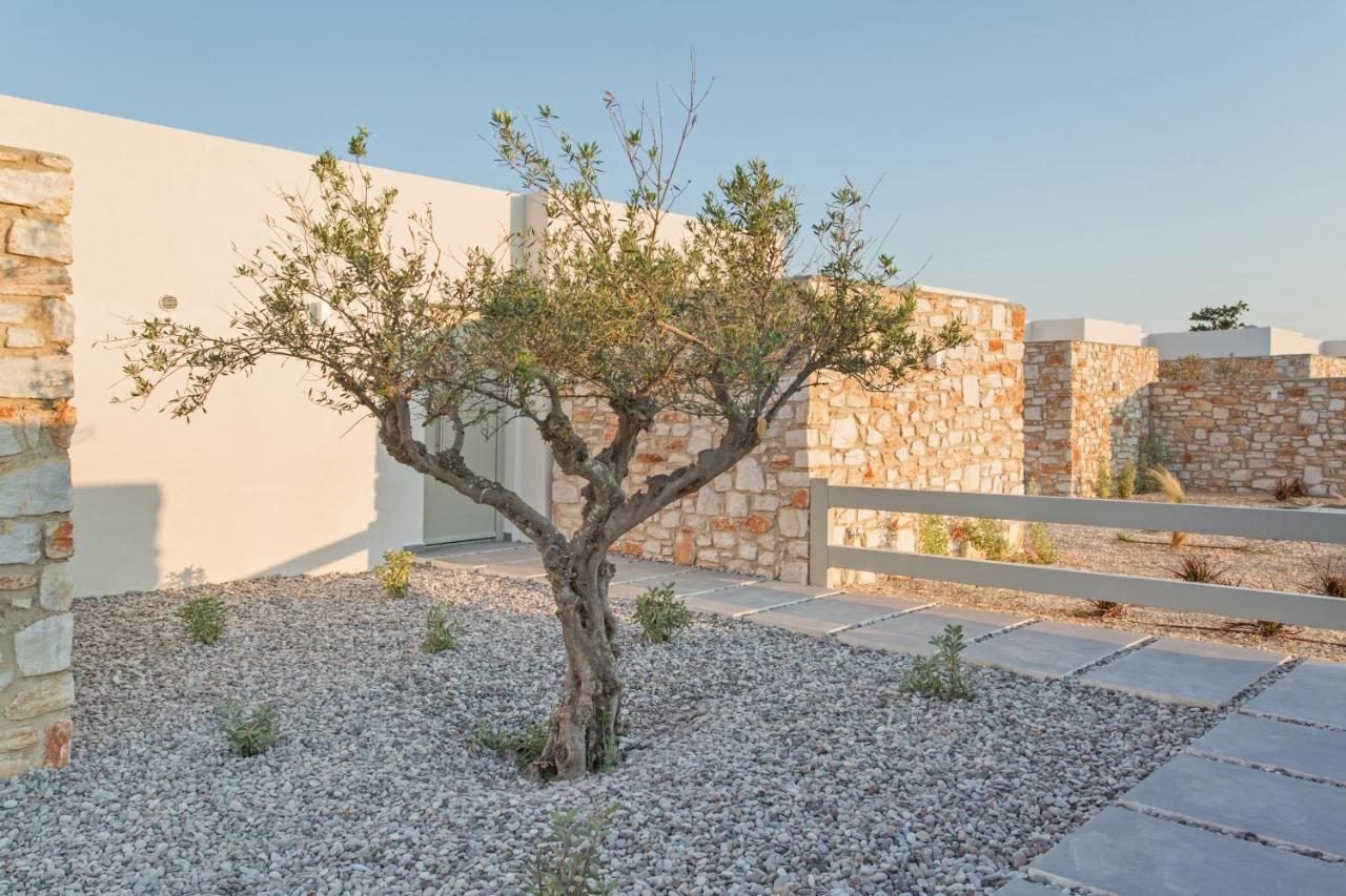 T7 Luxury Villas Paros Eksteriør billede