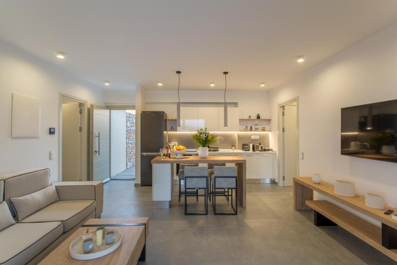 T7 Luxury Villas Paros Eksteriør billede