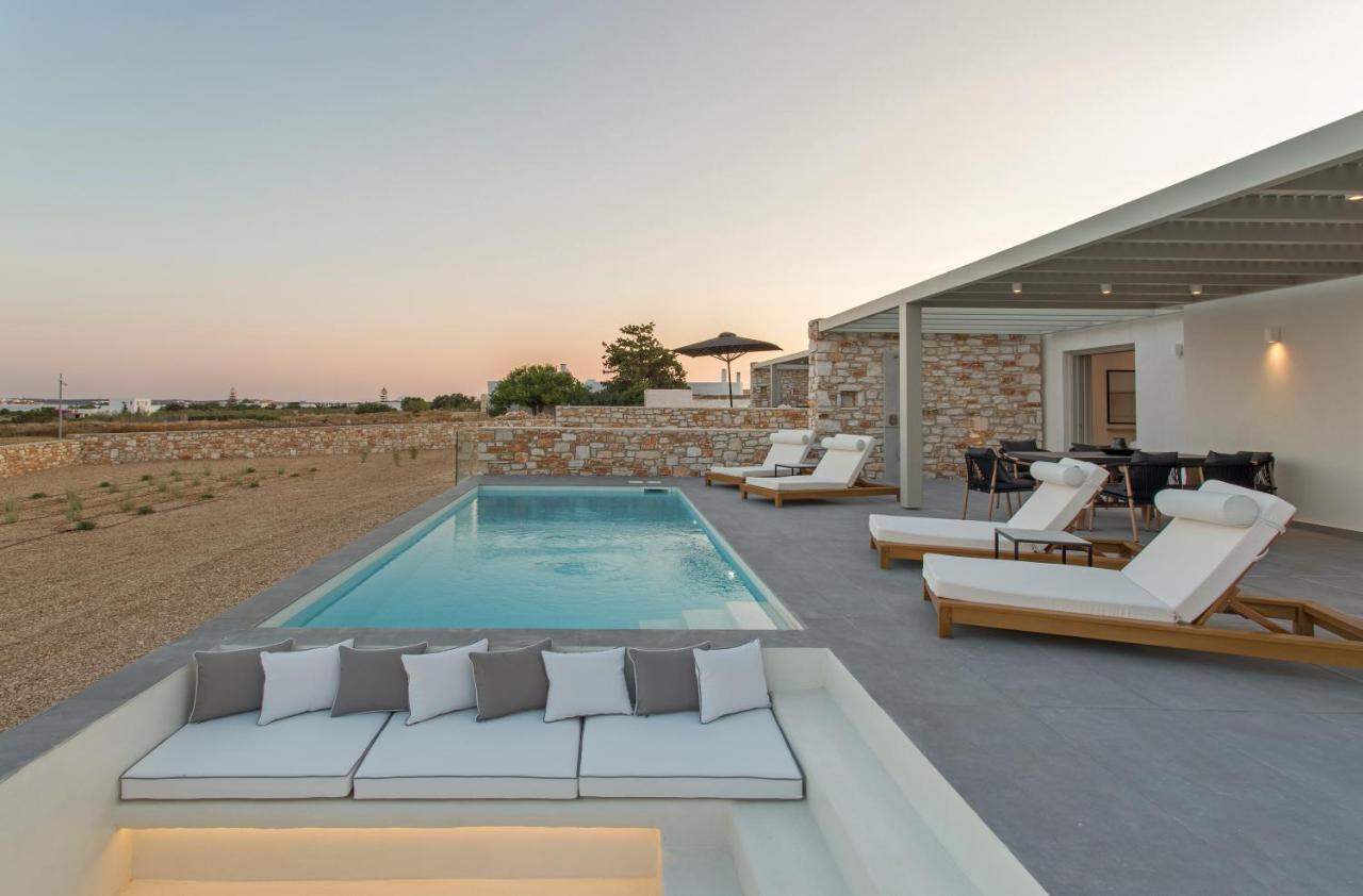 T7 Luxury Villas Paros Eksteriør billede
