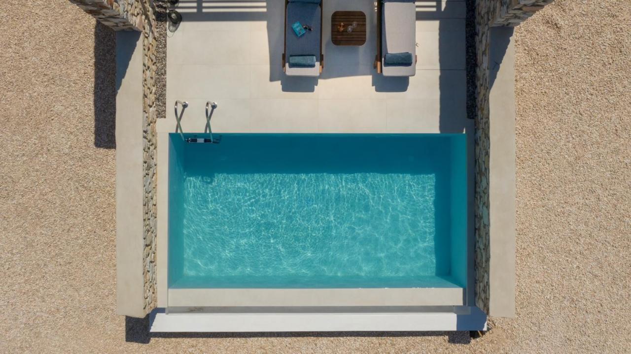 T7 Luxury Villas Paros Eksteriør billede